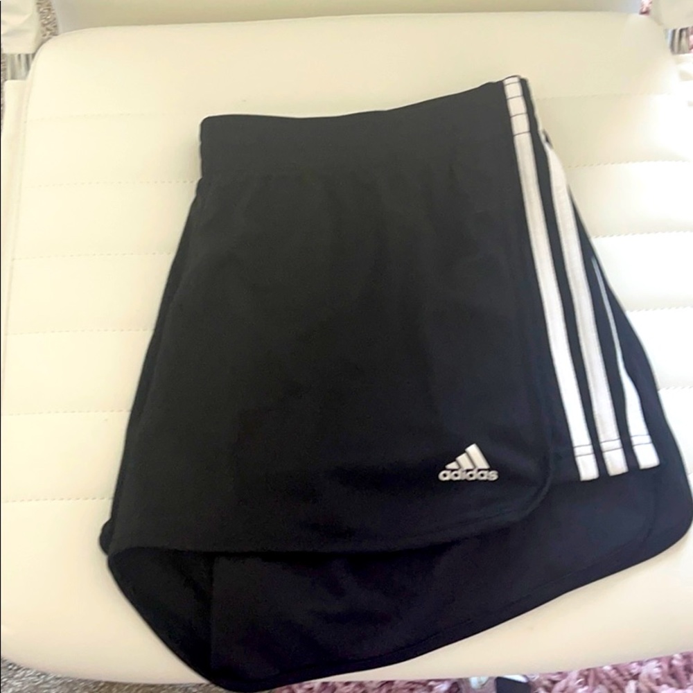 Nwt Adidas climate summer hiking shorts Xl